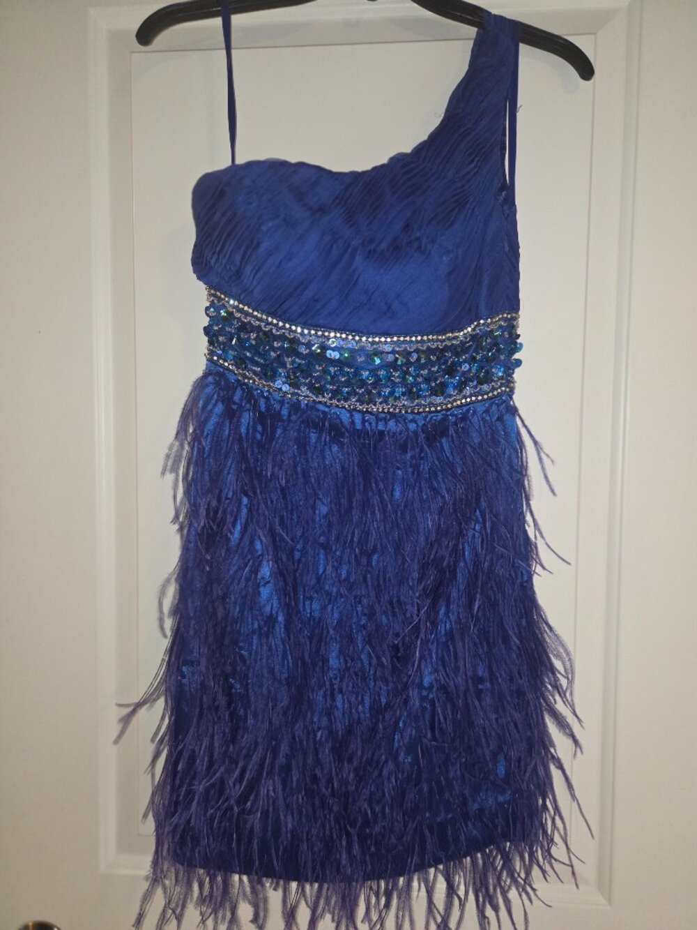 Dave and Johnny Royal Blue Feather Cocktail Dress Size 0